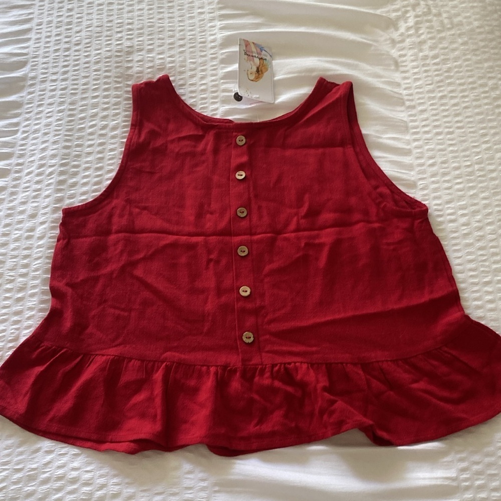 NWT Pretty Garden red peplum tank with buttons size small - Picture 11 of 14